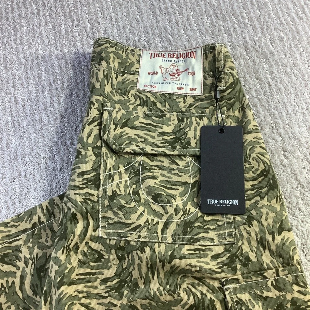 True Religion Mens Abstract Camo Cargo Pants Green Swirl Size 30 x 32 NWT